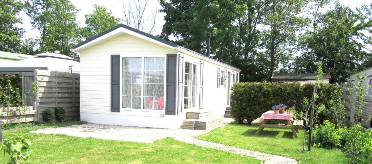 Chalet 556 Op Recreatiepark De Wielen سينت مارتن المظهر الخارجي الصورة
